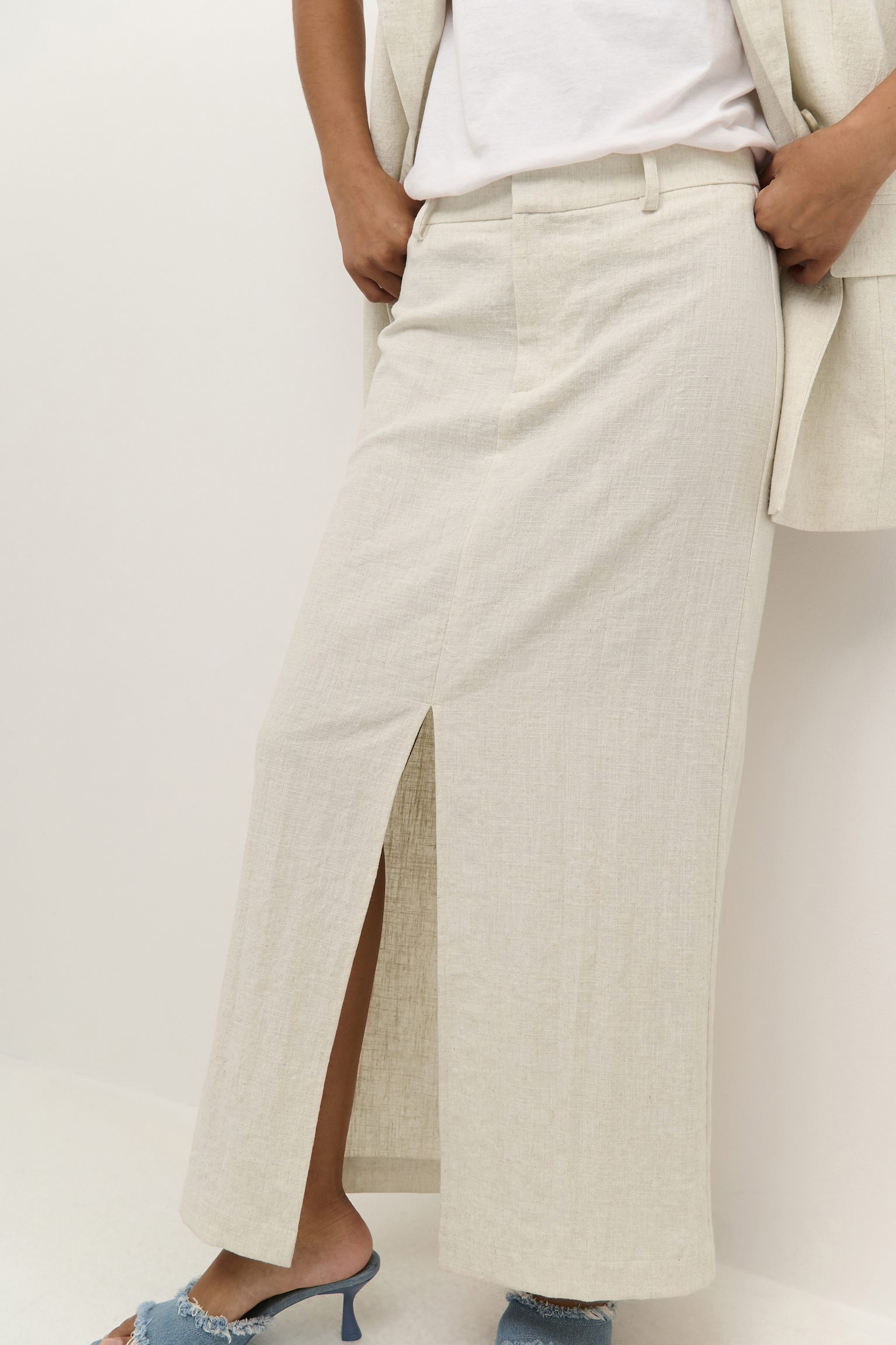 feather-gray-melange-kadaniella-skirt (2)